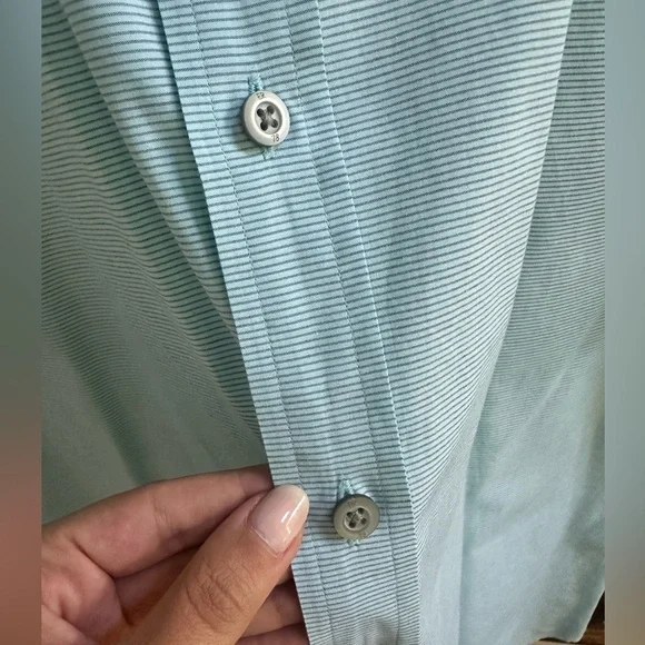 Banana Republic button down shirt, size L - Picture 3 of 9